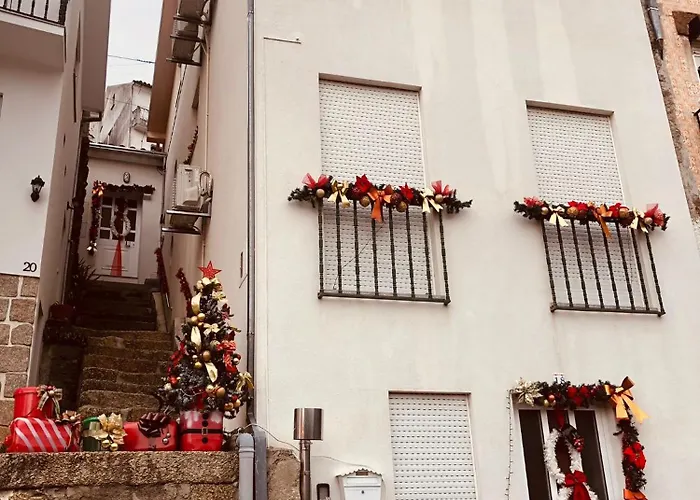 Vc Alojamentos T2 * セイア